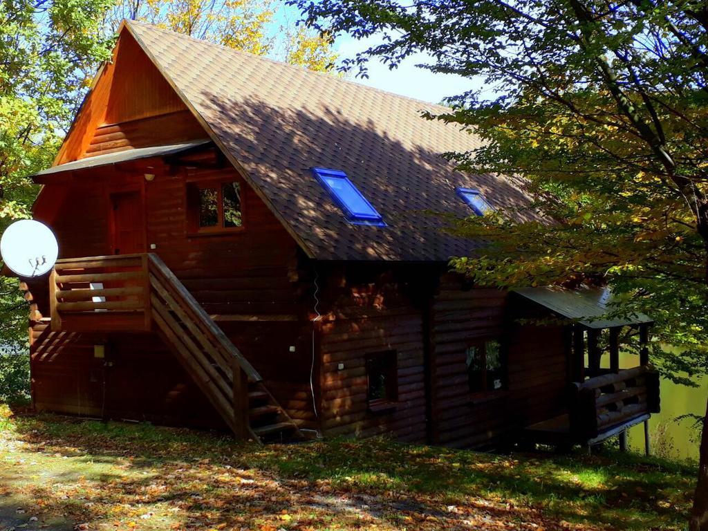 Rancho 555 Casa de hóspedes Uzhhorod Exterior foto